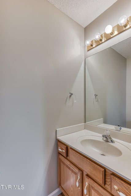 Photo #6: 716 King Springs Road