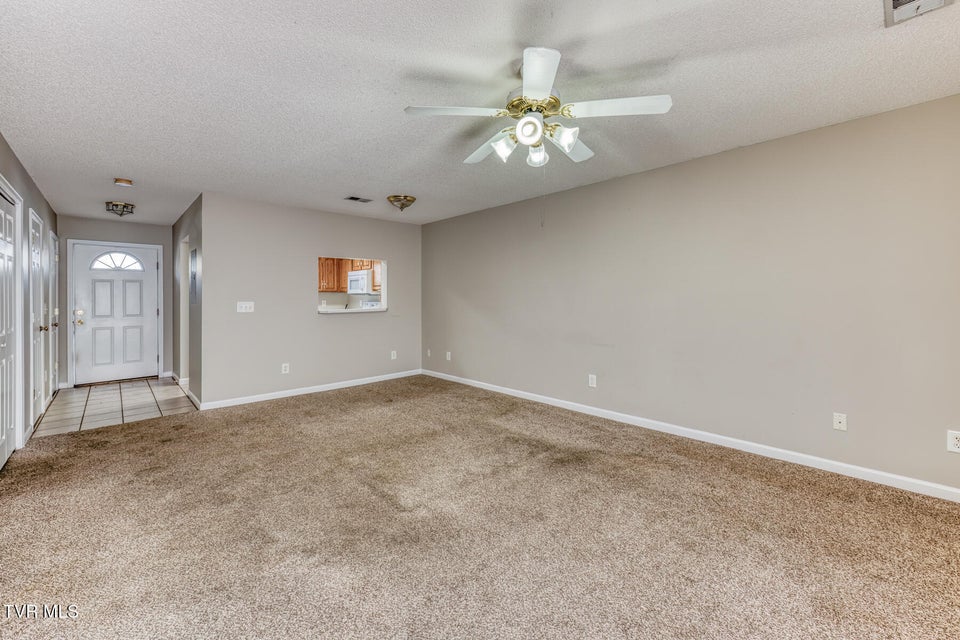 Photo #10: 716 King Springs Road