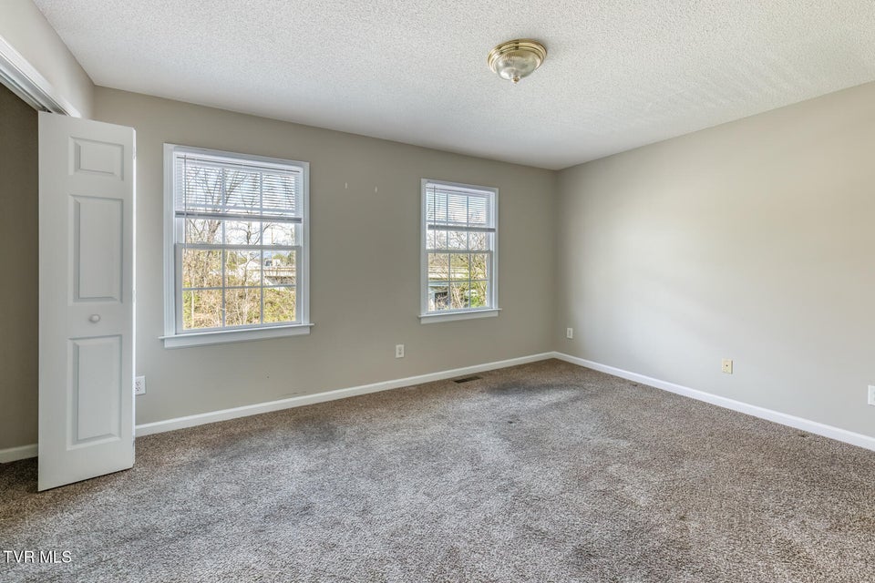 Photo #13: 716 King Springs Road