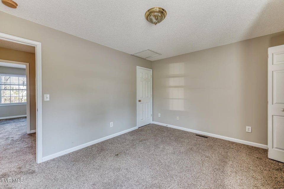 Photo #17: 716 King Springs Road