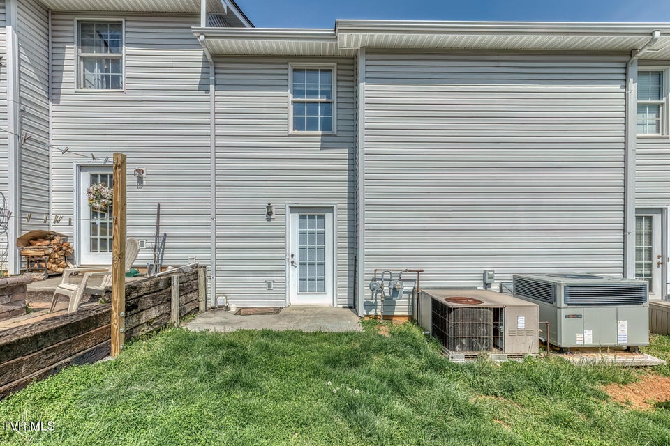 Photo #20: 716 King Springs Road