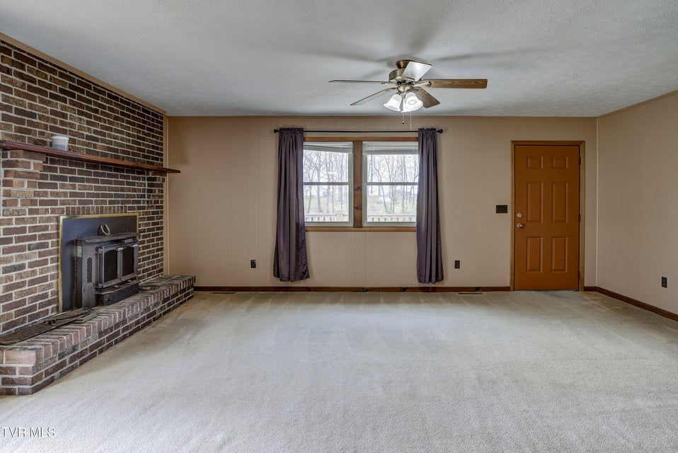 Photo #12: 131 Leedy Lane