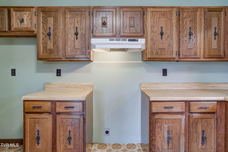 Photo #19: 131 Leedy Lane