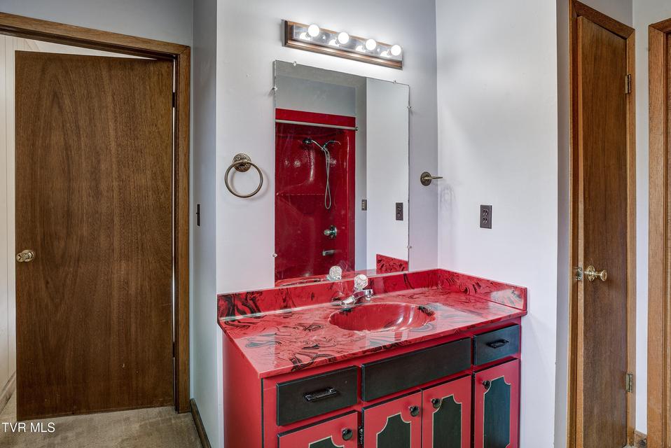 Photo #31: 131 Leedy Lane