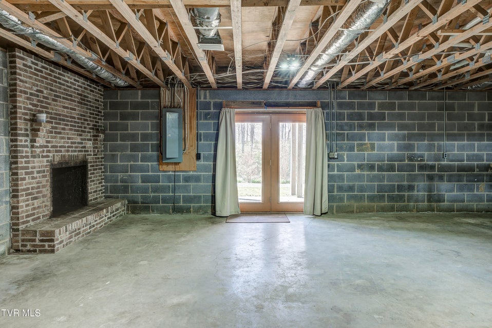 Photo #38: 131 Leedy Lane