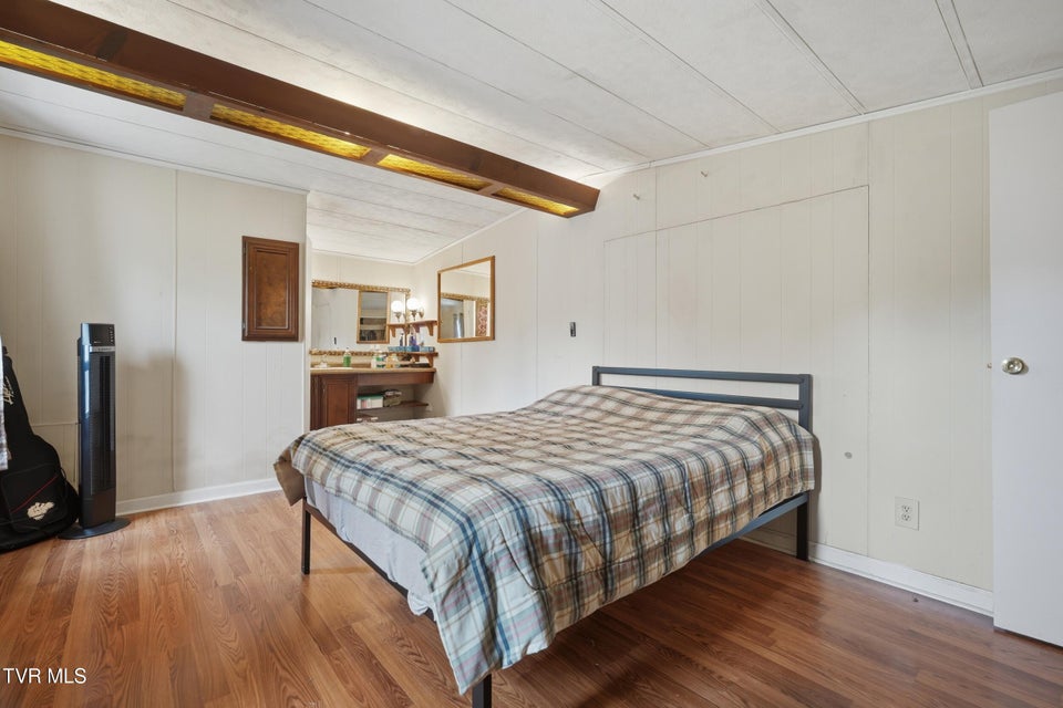 Photo #15: 653 Murrell Road