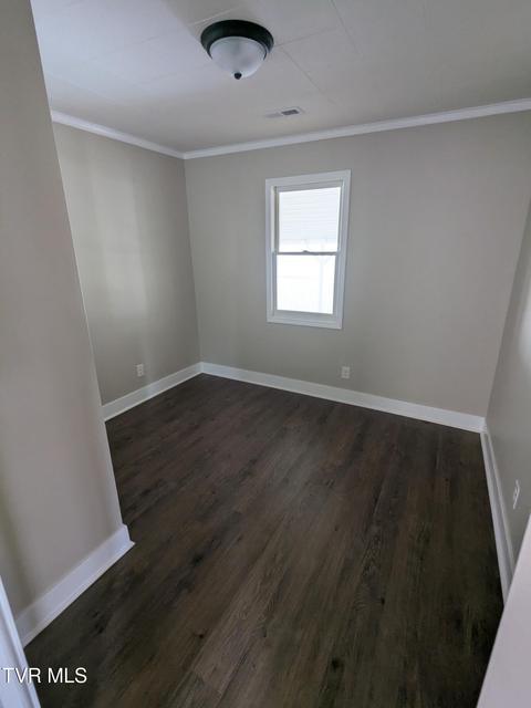 Photo #10: 532 Elm Street