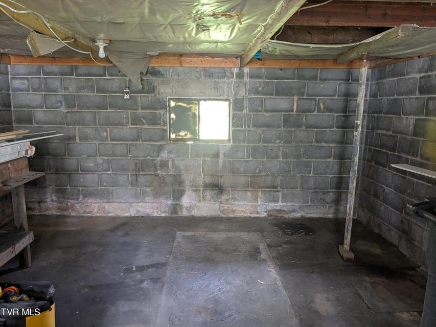 Photo #13: 532 Elm Street