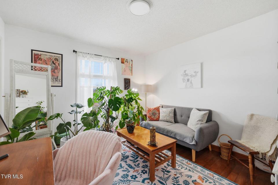 Photo #17: 14 Teague Court