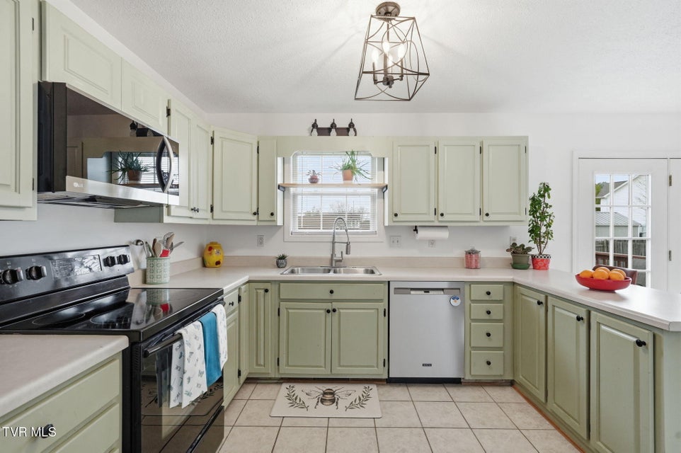 Photo #5: 14 Teague Court