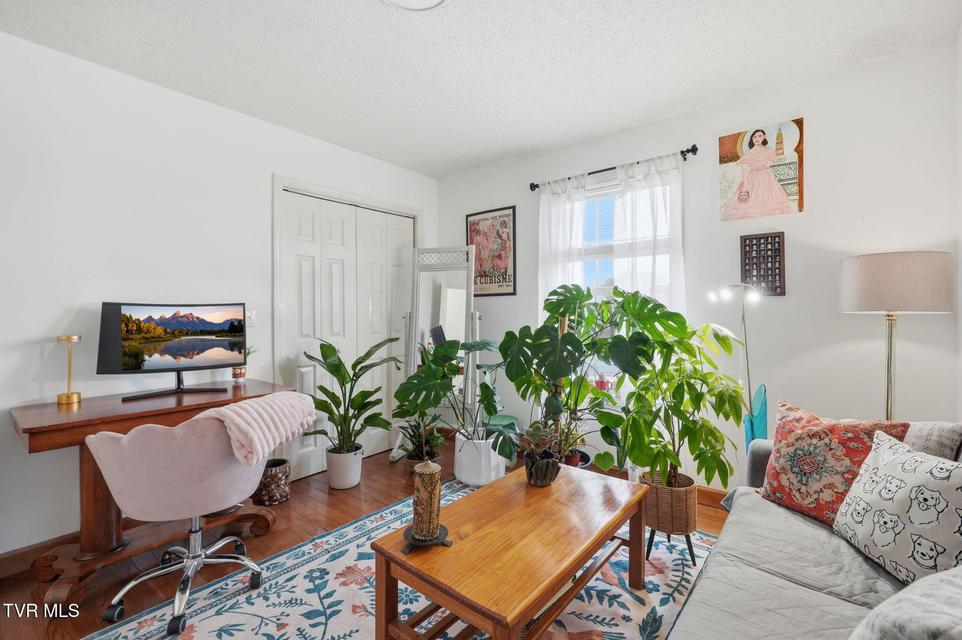 Photo #16: 14 Teague Court