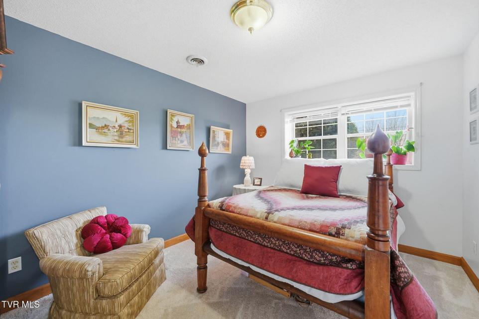 Photo #23: 14 Teague Court