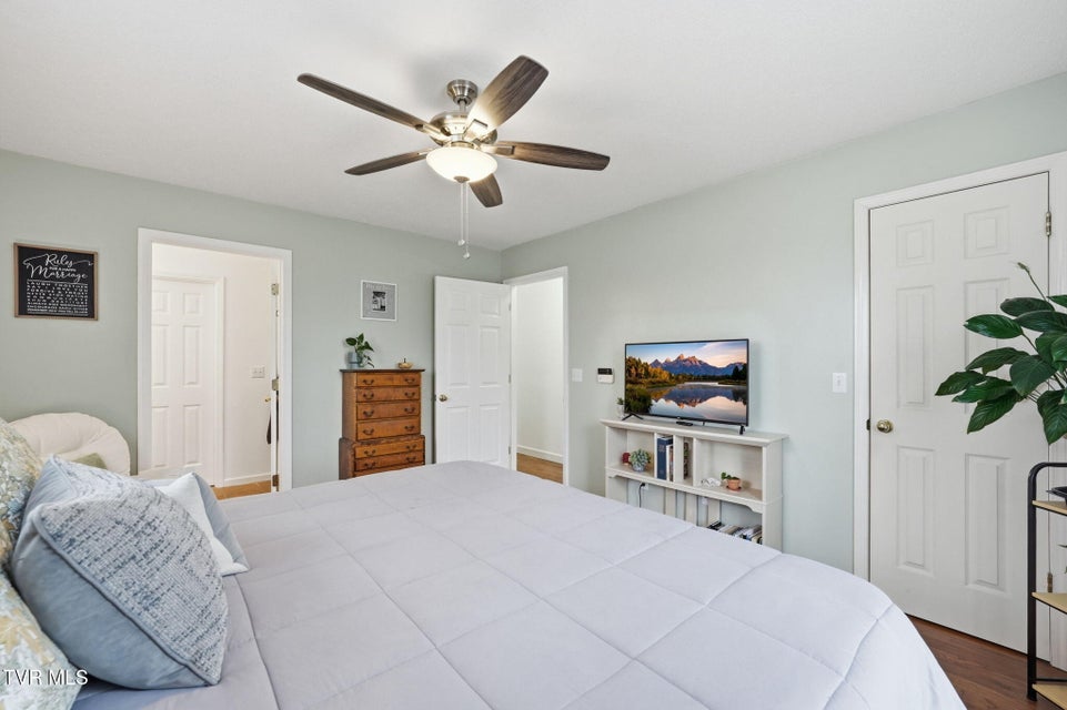 Photo #20: 14 Teague Court