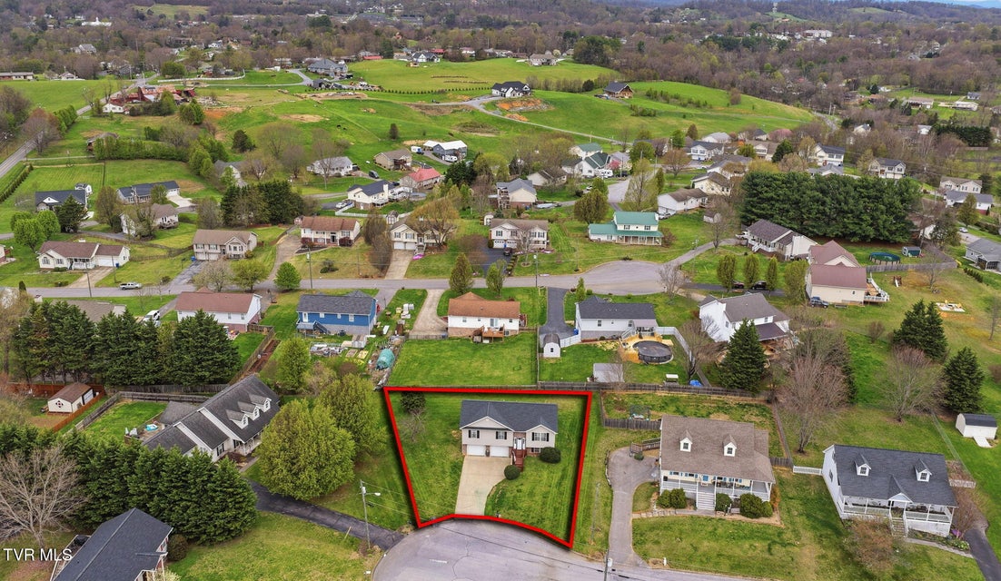 Photo #37: 14 Teague Court