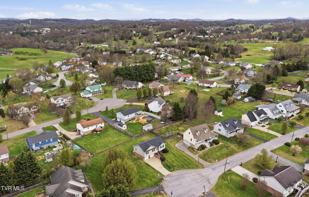 Photo #40: 14 Teague Court