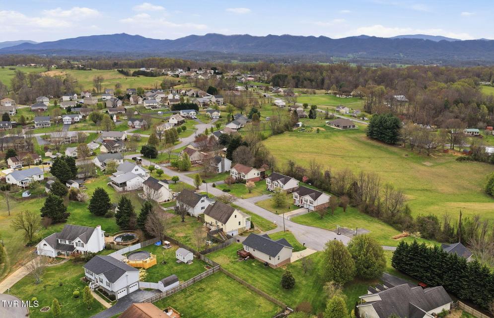 Photo #41: 14 Teague Court