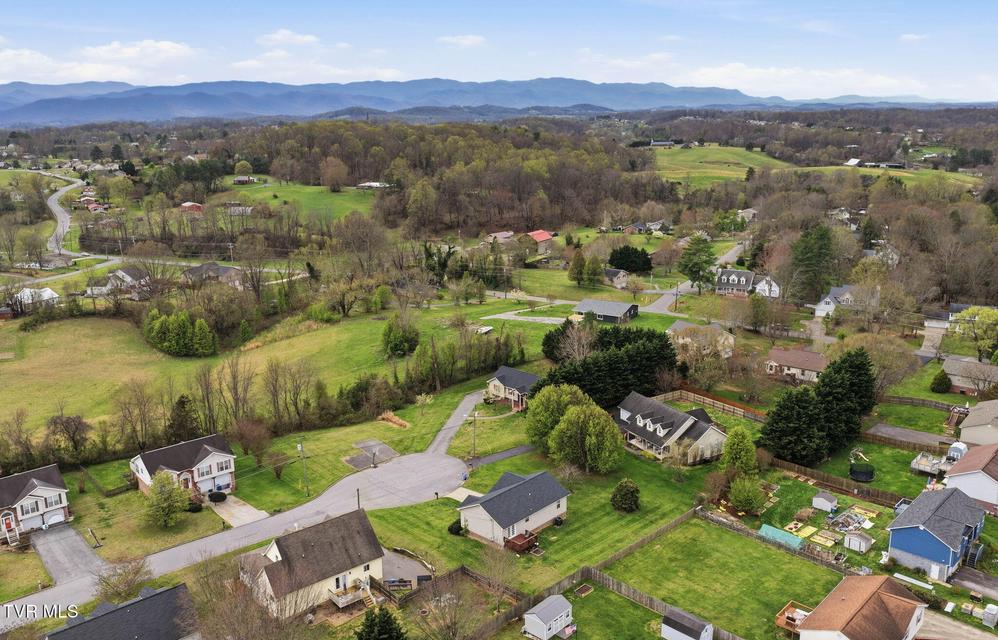 Photo #42: 14 Teague Court