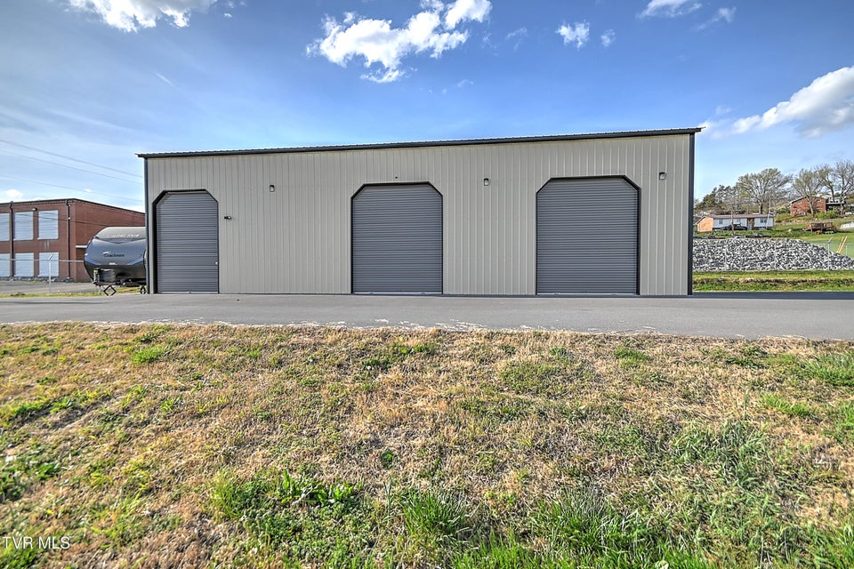 Photo #3: 108 Hickam Street