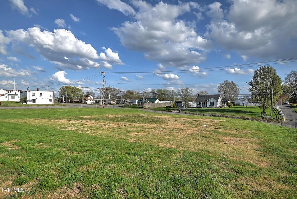 Photo #25: 108 Hickam Street