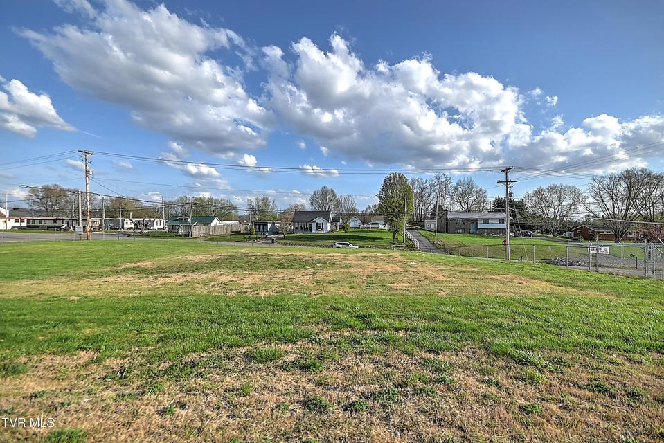 Photo #26: 108 Hickam Street