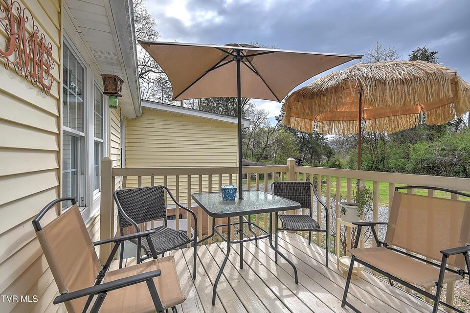 Photo #23: 517 Cherokee Drive