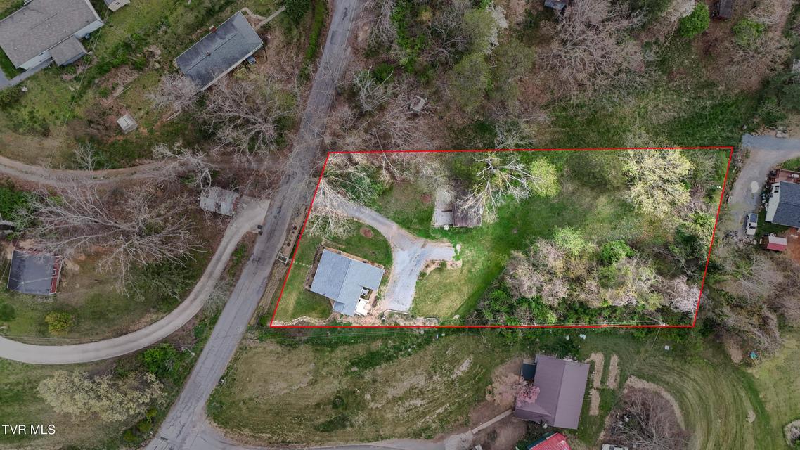 Photo #29: 517 Cherokee Drive