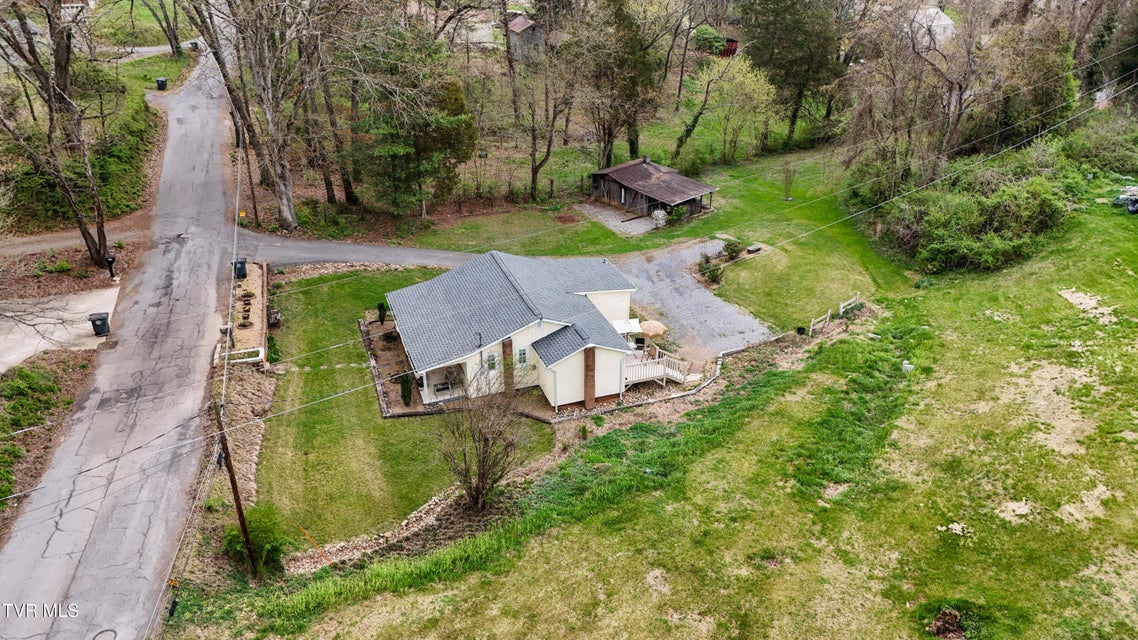 Photo #28: 517 Cherokee Drive