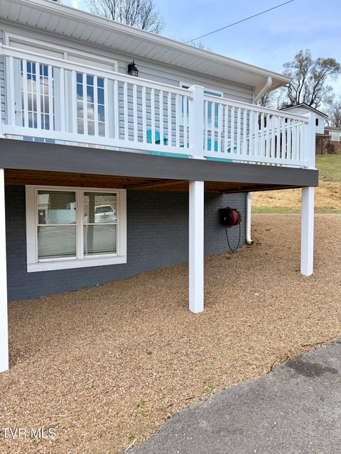 Photo #3: 16540 Tazewell Street