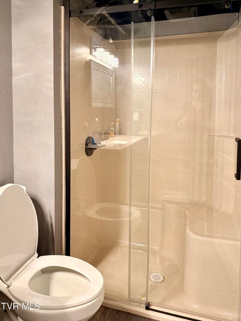 Photo #95: 16540 Tazewell Street