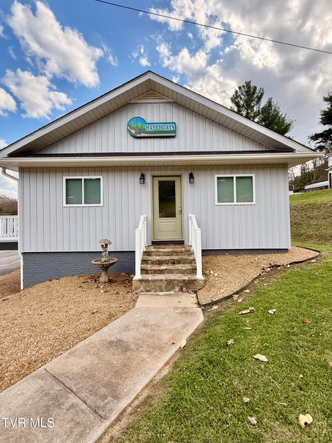 Photo #6: 16540 Tazewell Street