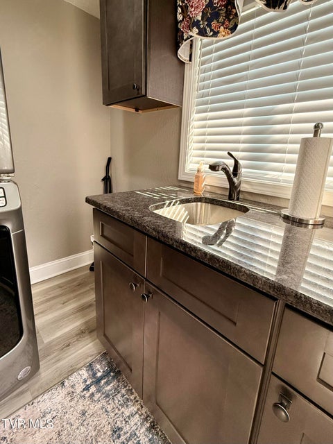 Photo #50: 16540 Tazewell Street