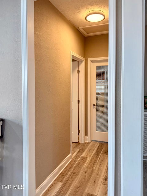 Photo #32: 16540 Tazewell Street