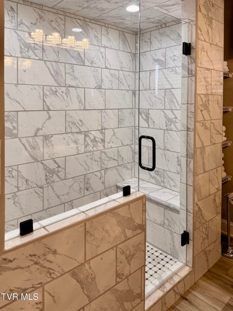 Photo #52: 16540 Tazewell Street