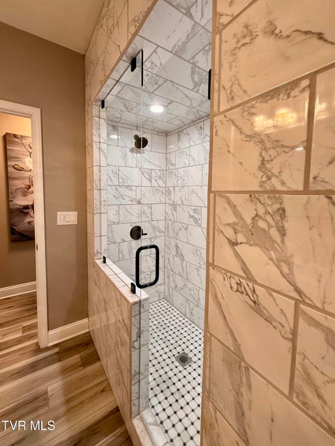 Photo #59: 16540 Tazewell Street