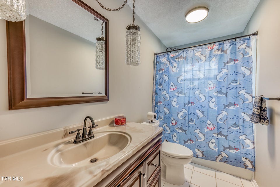 Photo #21: 2200 Camelot Circle