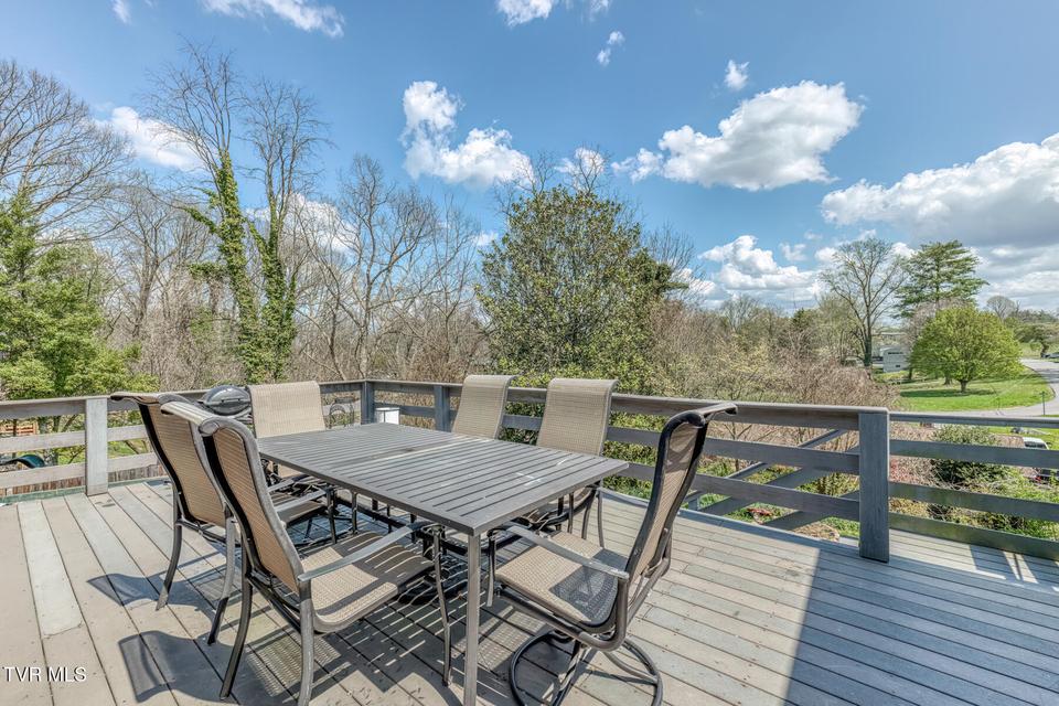 Photo #34: 2200 Camelot Circle