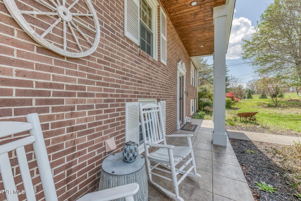 Photo #46: 2200 Camelot Circle