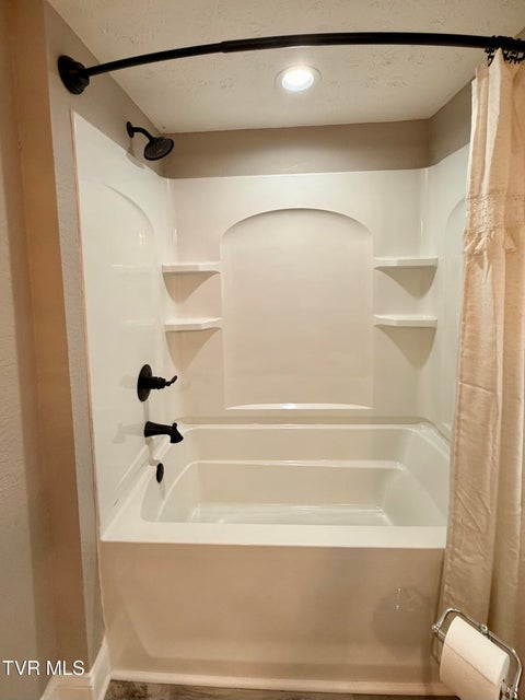 Photo #65: 16540 Tazewell Street