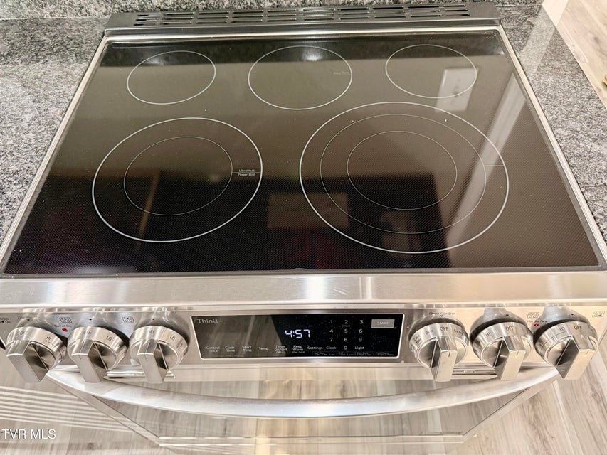 Photo #79: 16540 Tazewell Street