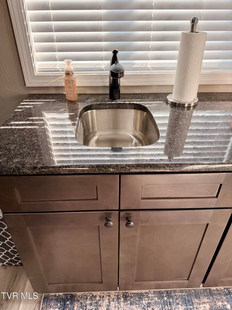 Photo #89: 16540 Tazewell Street