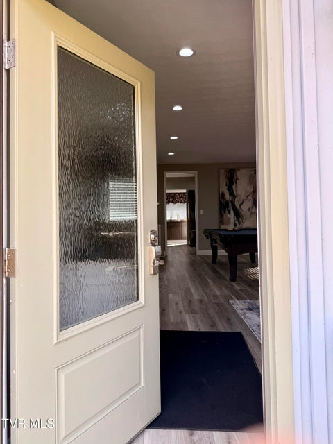 Photo #17: 16540 Tazewell Street