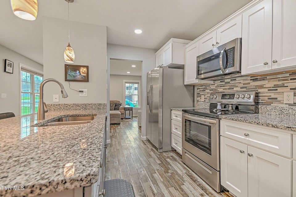 Photo #11: 1735 Southside Road