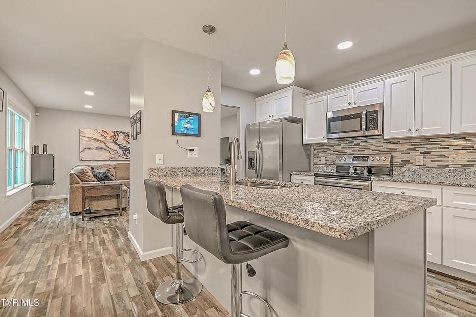 Photo #14: 1735 Southside Road