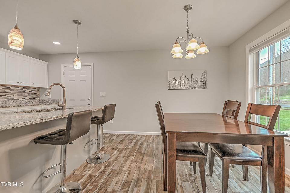 Photo #16: 1735 Southside Road