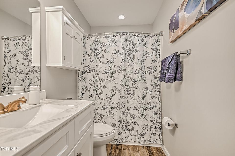 Photo #17: 1735 Southside Road