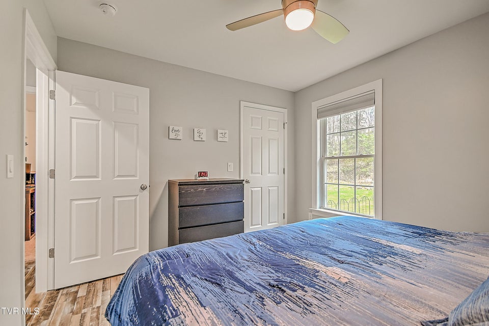 Photo #23: 1735 Southside Road