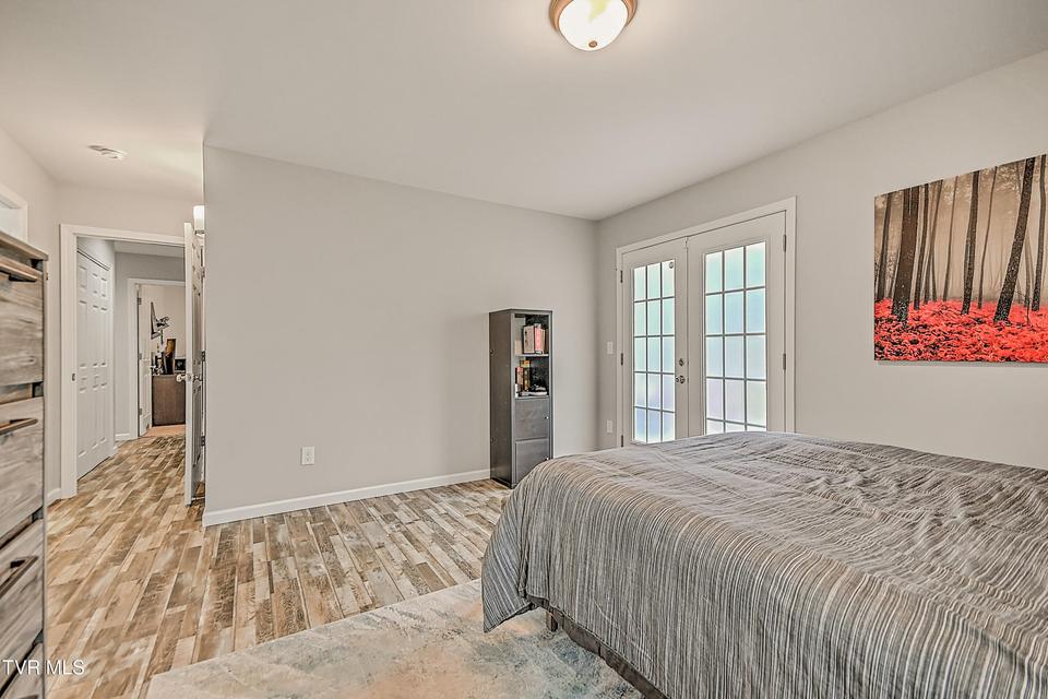 Photo #31: 1735 Southside Road