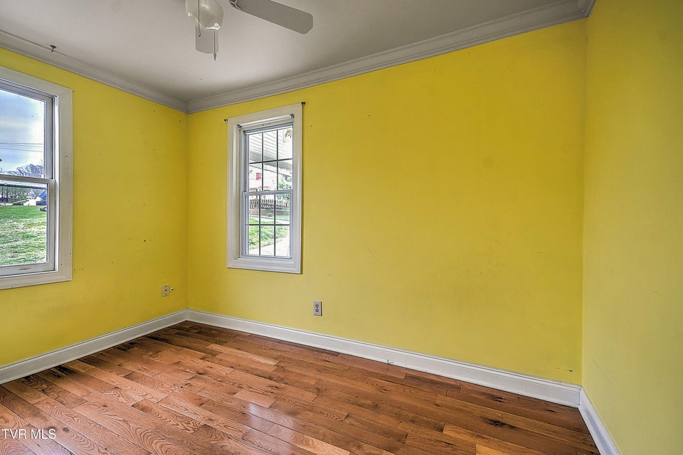 Photo #18: 1305 Saint Louis Street