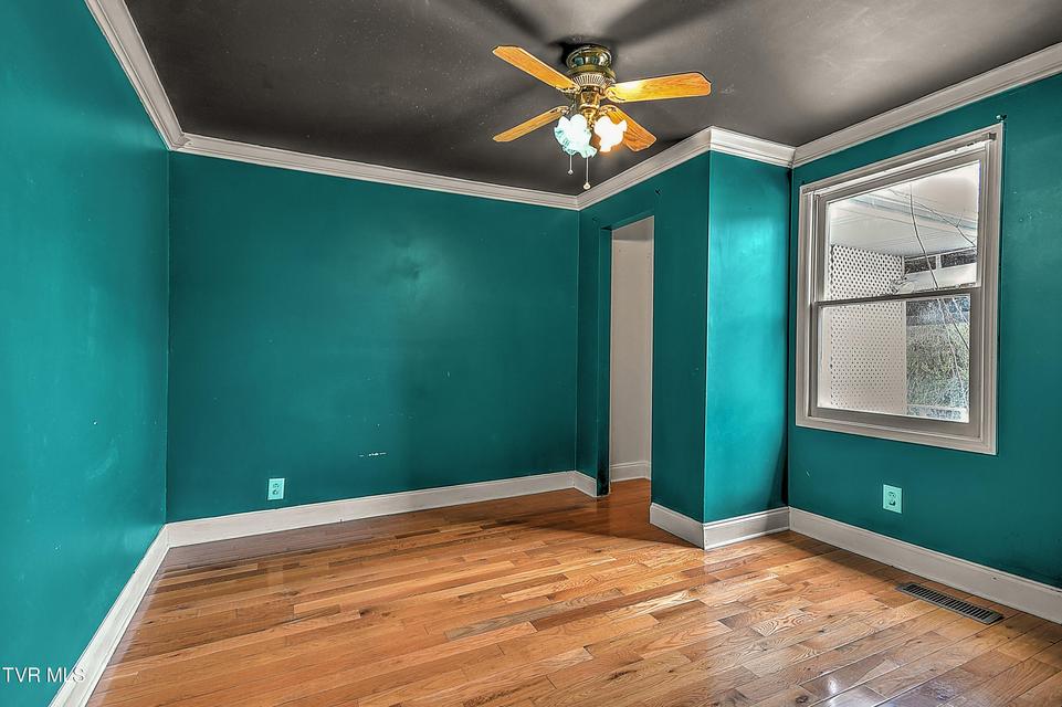 Photo #6: 1305 Saint Louis Street