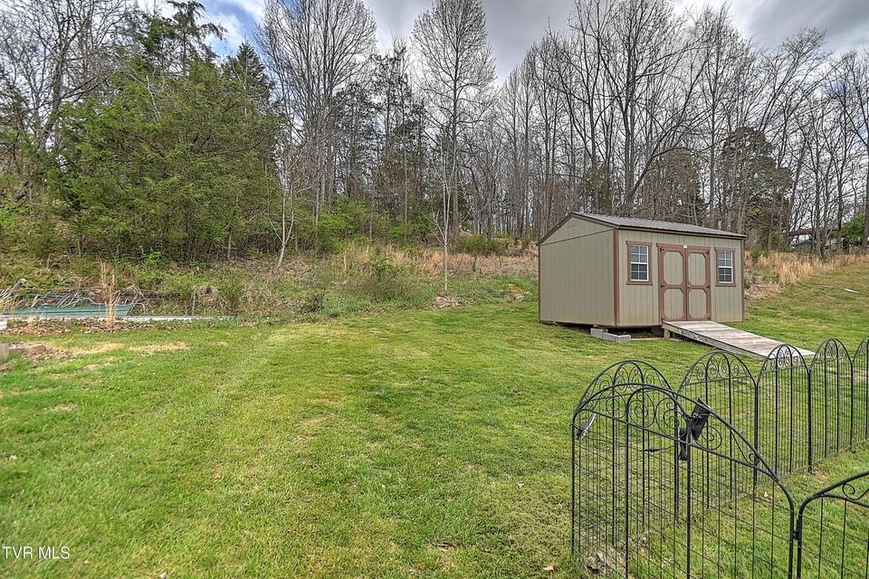 Photo #37: 1735 Southside Road